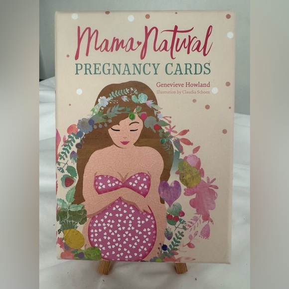 Mama Natural Pregnancy Cards 50 Cards to Inspire, Comfort and Empower You - Picture 1 of 3